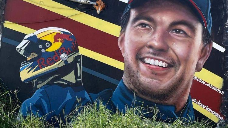 Portada de Checo Pérez, automovilista e inspiración artística