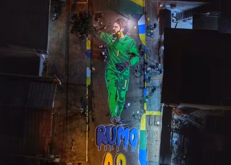 Portada de Los gigantescos murales mundialistas de Neymar, Ronaldinho y Vinícius que decoran las calles de Brasil